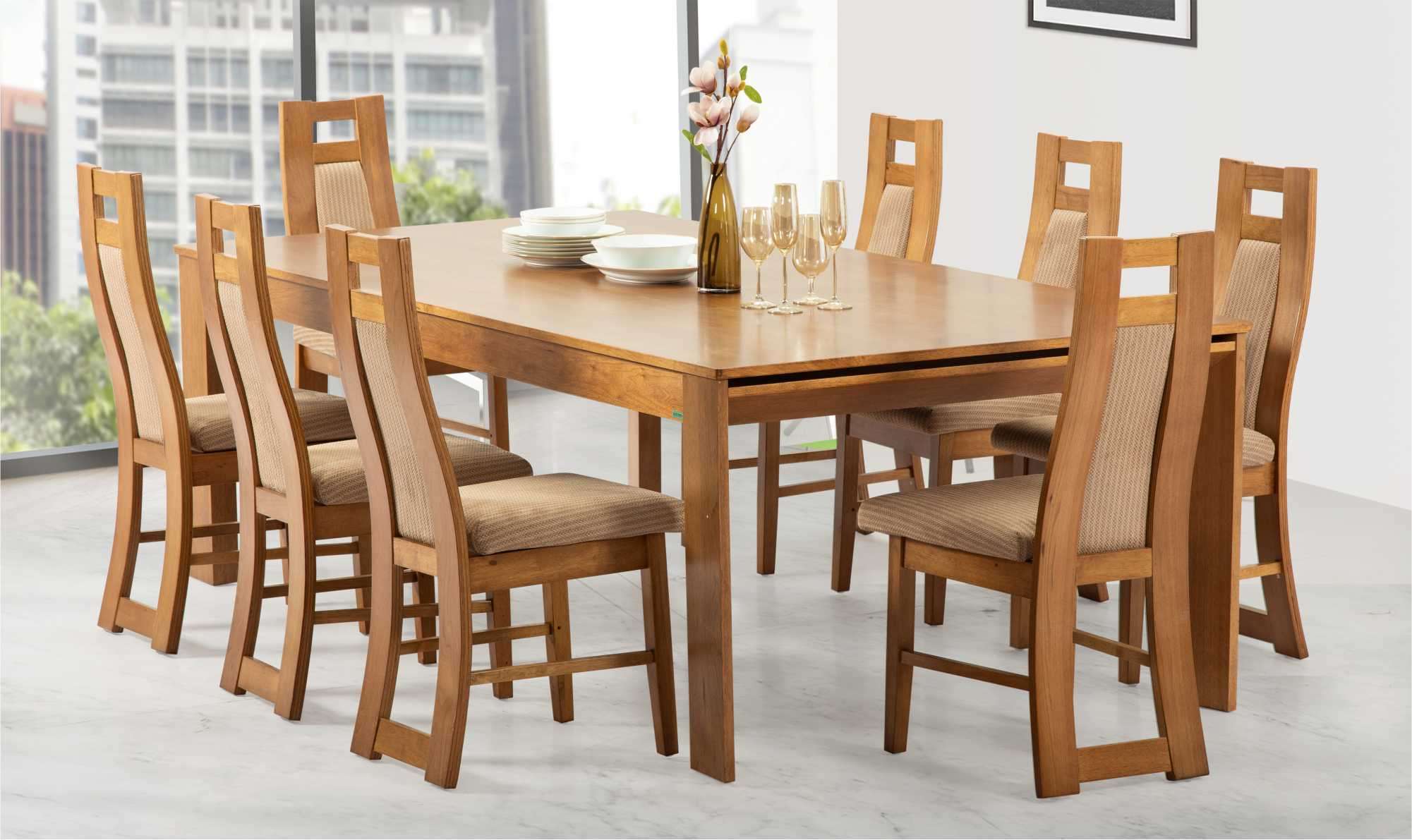 Dining Tables for Eight: Length, Width and Layout