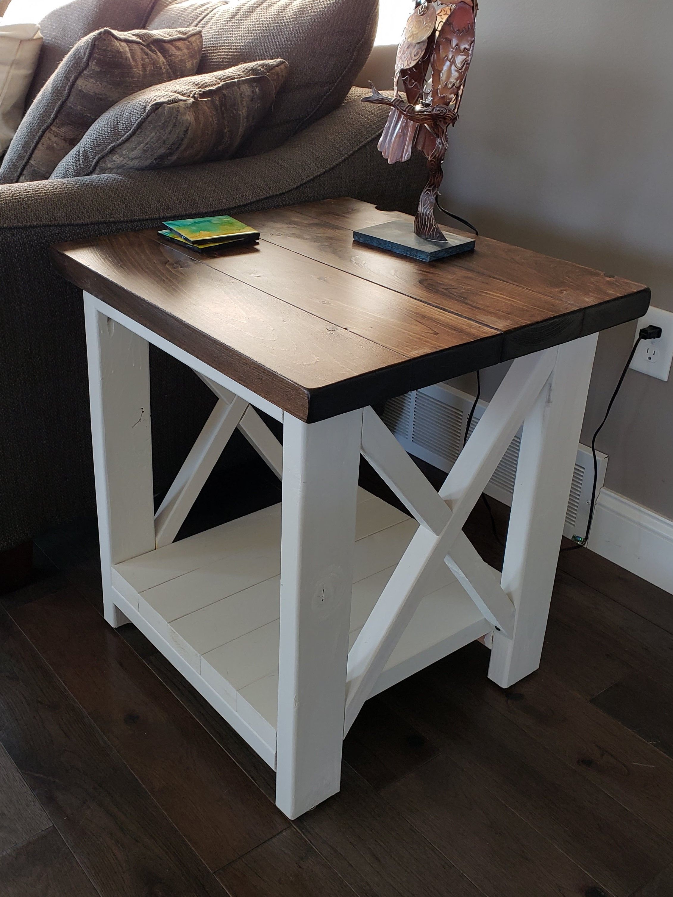 Farmhouse End Tables: Rustic Pairs and Finishes